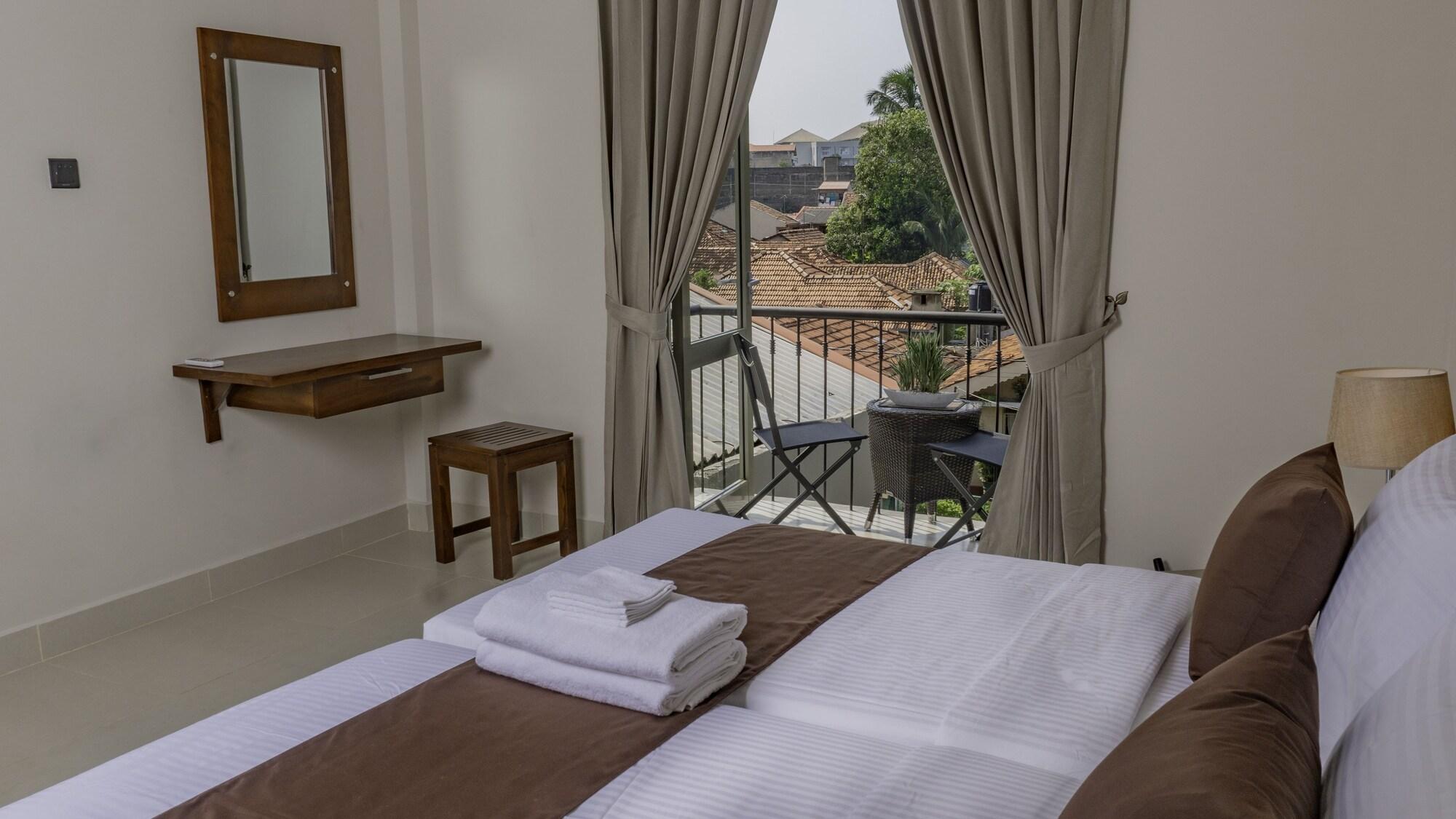 ไฮฟ์ 68 - โฮเต็ล แอนด์ รีสอร์ต  Hotel เนกอมโบ ภายนอก รูปภาพ