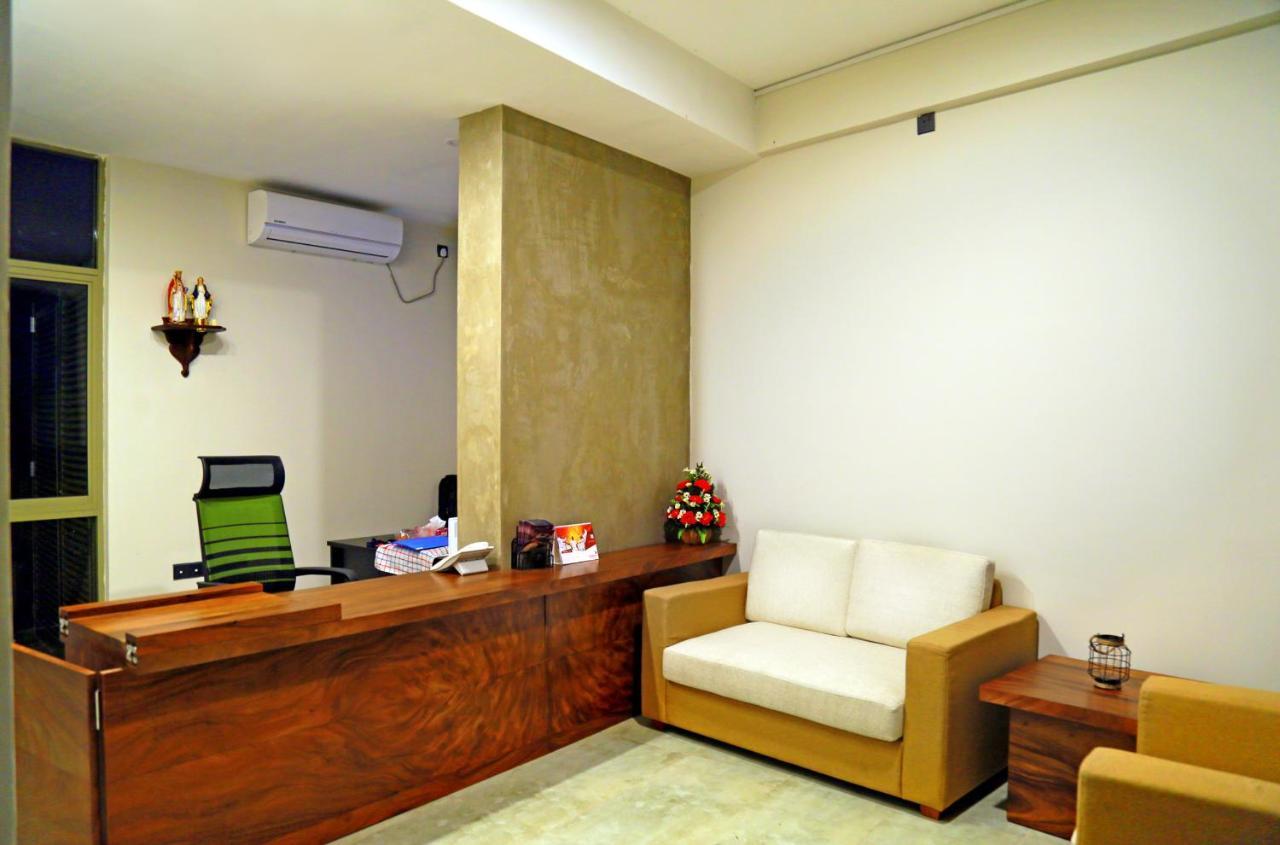 ไฮฟ์ 68 - โฮเต็ล แอนด์ รีสอร์ต  Hotel เนกอมโบ ภายนอก รูปภาพ